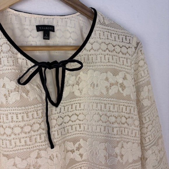 Talbots Cream Victorian Scallop Lace Blouse with Bow - Picture 3 of 8